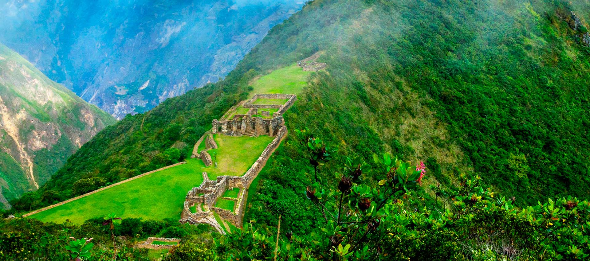 Choquequirao Trek to Machu Picchu 8 Days - Orange Nation Peru