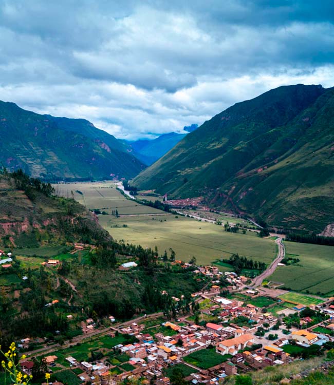 sacred valley tour - Orange Nation Peru