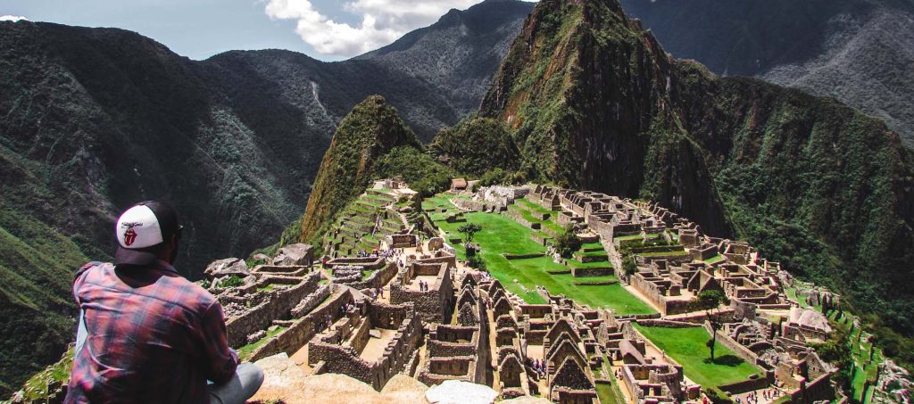 Tour to Machu Picchu with Expedition Train 1 Day - Orange Nation Peru