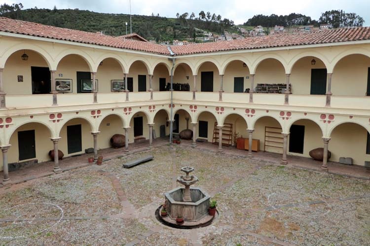 Inka Museum Cusco - Orange Nation Peru 